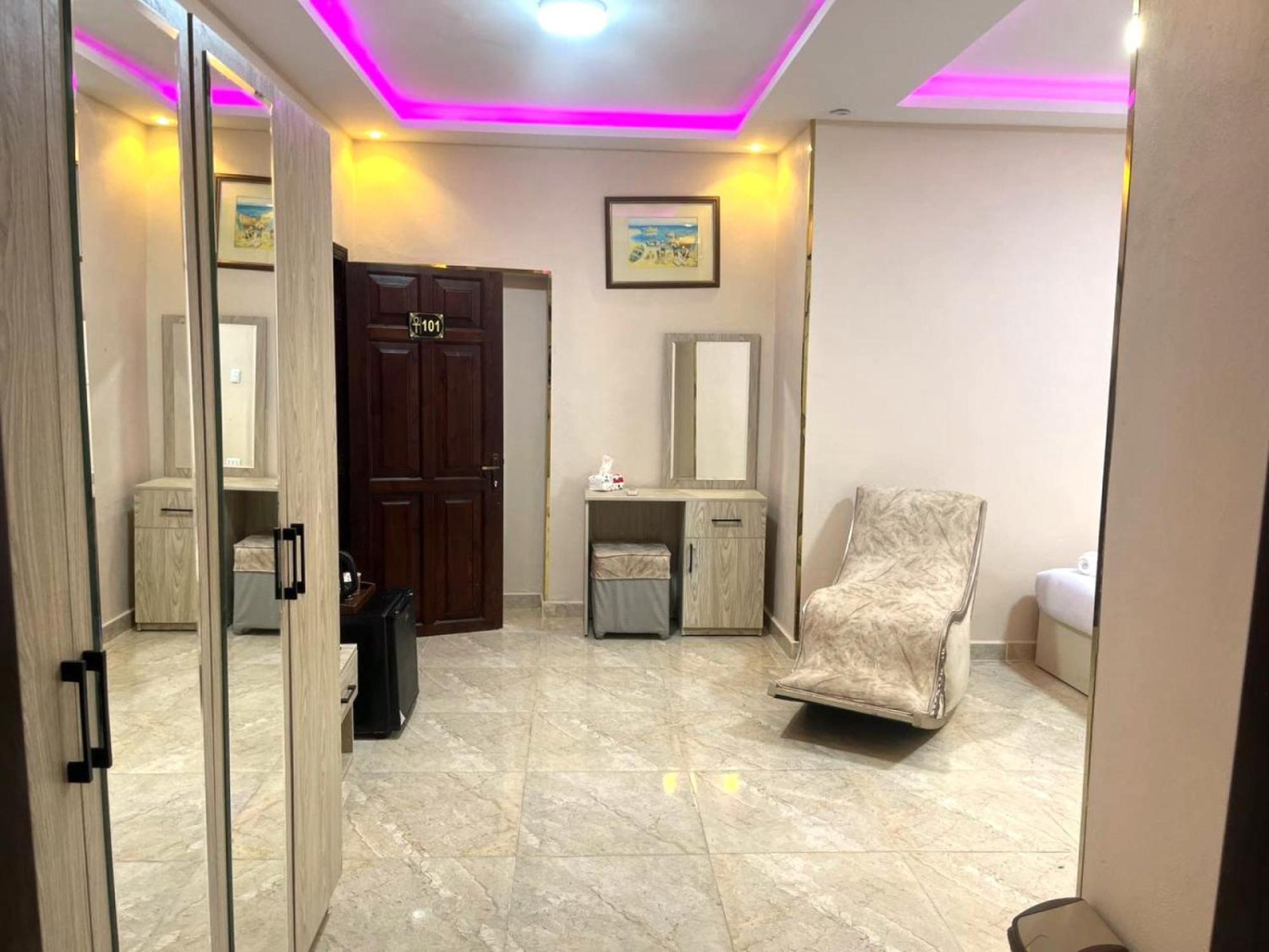 Nun Pyramids Hotel Kafret el-Gabal Cameră foto