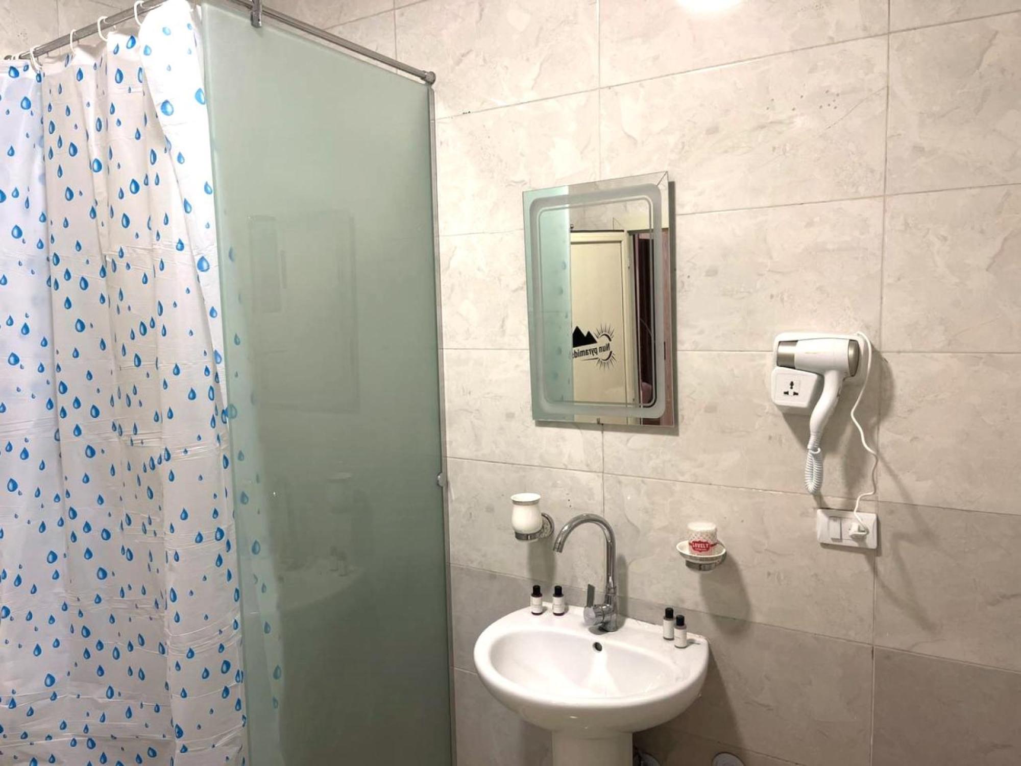 Nun Pyramids Hotel Kafret el-Gabal Cameră foto
